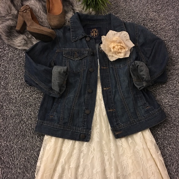 SHE’S COOL Dresses & Skirts - Cream | lace | maxi dress | lined